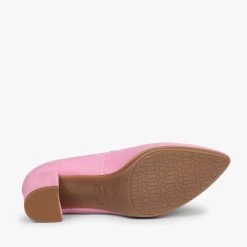 URBAN S - Chaussures à Talon Moyen En Daim ROSE -Vente De Chaussures DSC 3798 d7b32f00 33e5 46d5 9a19 ba0c81d33d04