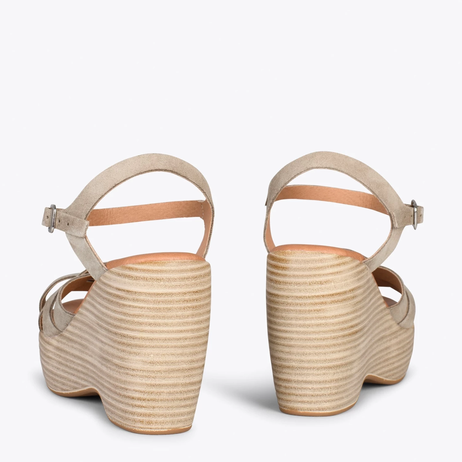 MALIBU – Sandales Compensées Imitation Bois TAUPE 5 MALIBU – Sandales Compensées Imitation Bois TAUPE – Image 3