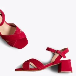 CALA - Sandales ROUGE à Talon Moyens à Brides Croisées -Vente De Chaussures DSC 9315