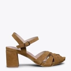 COCKTAIL - Sandales En Cuir à Lanières Croisées CAMEL